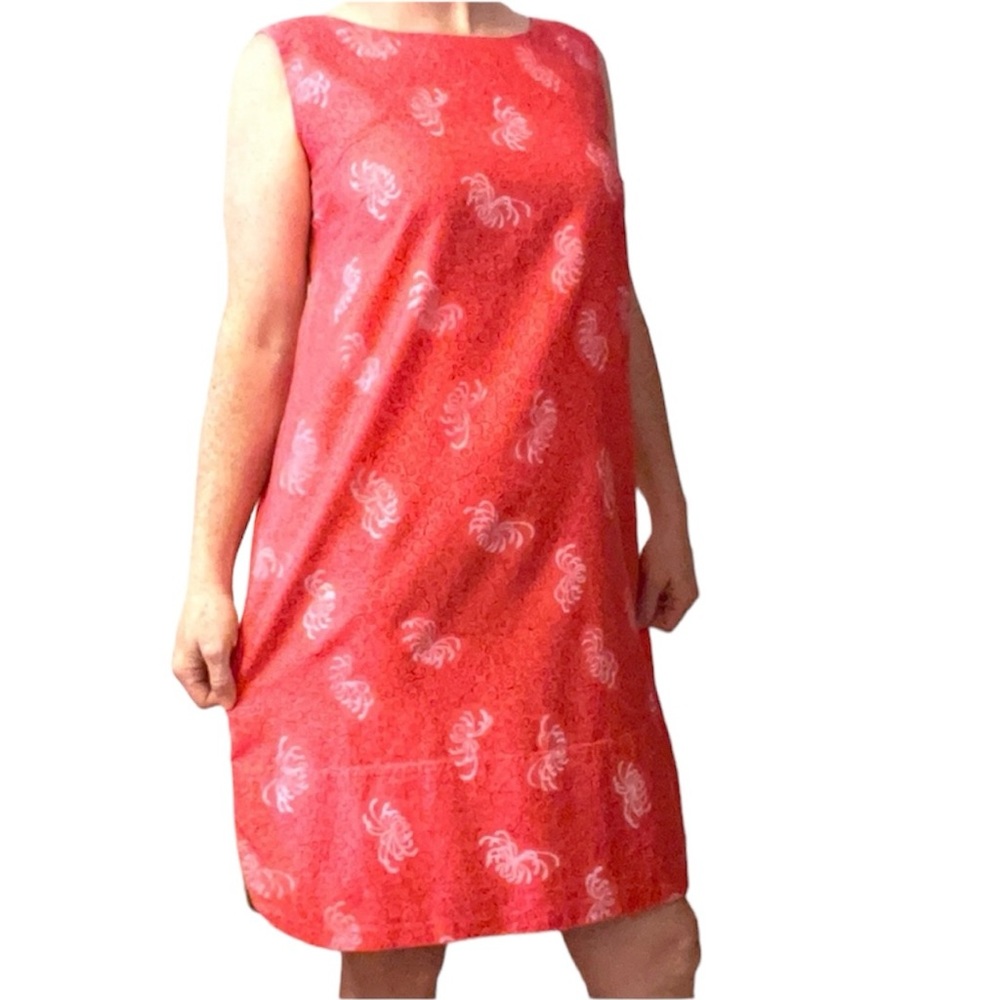 Hawaiian vintage 1960s dress pink print made in Waikiki Fashions by Tina size M